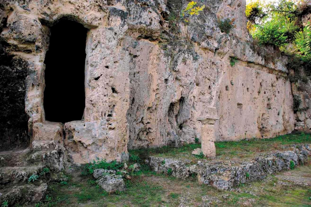 Εσπερίδες Naousa (Imathia) Luaran gambar